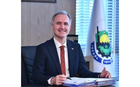 İnegöl Belediyesi’nden Yaşlılara Bayram Sürprizi