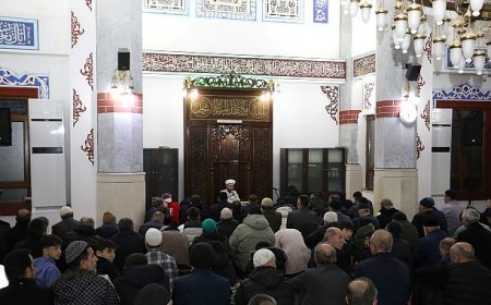 Hafız Abdullah Altun Sesiyle Gönülleri Mest Etti