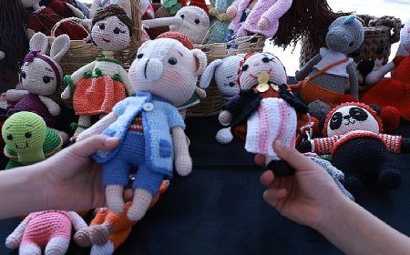 KO-MEK, bayram öncesi çocukları sevindirdi