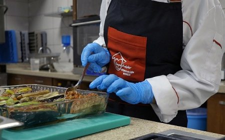 Beyaz Kalpler gönüllere dokundu