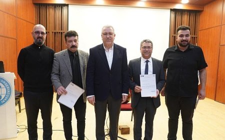 Ege Üniversitesi’nde “Targan Ud” tanıtıldı