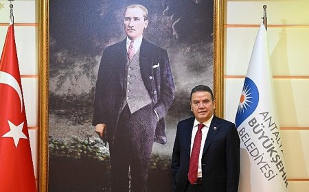 Başkan muhittin Böcek’in istiklal marşı’nın kabülü ile ilgili mesajı