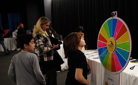 Beylikdüzü’nde çevrimiçi bilişim eğitim lansmanı ve teknoloji festivali düzenlendi 