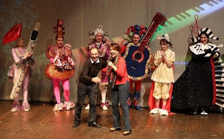 ses ve ışık şöleni “sesler ülkesi” seyirciden tam not aldı 