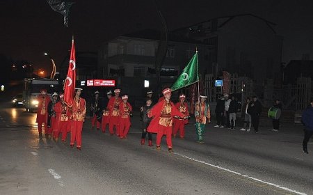 Kartepe’de mehter marşıyla sahur