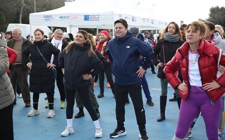 Kadıköy Belediyesi’nden Dünya Obezite Günü’nde Farkındalık Yürüyüşü