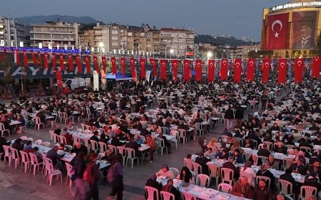 Başkan Çerçioğlu: 17 İlçemizde İftar Sofralarımızı Birlik ve Beraberlik İçinde Kuruyoruz