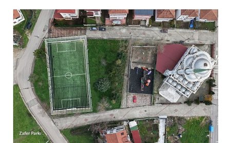 Kandıra’ya 5 Yeni Halı Saha