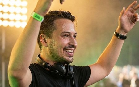 Power Türk FM’de Ritim Yükseliyor: DJ Mahmut Görgen’den Cuma Gecesine Özel Set