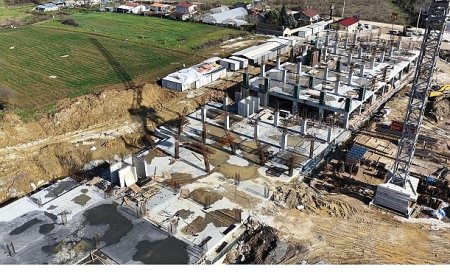 Büyükakın: “Kocaelispor’umuzu Avrupa  standartlarında bir tesise kavuşturacağız”