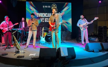 Bursa’da Evrencan Gündüz ile ‘Caz Pazarı’