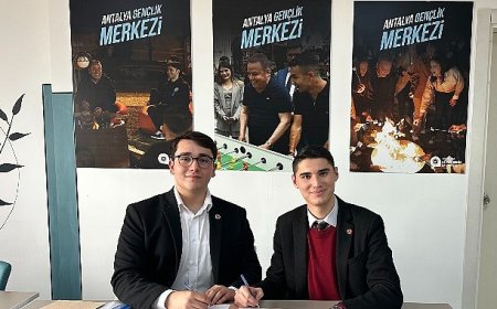 Kardeş gençlik meclisi protokolü imzalandı