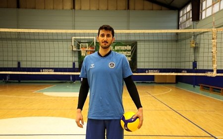 Kağıtspor, voleybolda “Efeler Ligi” diyor