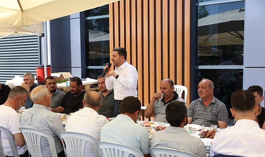 Başkan Arı, Sanayi Esnafıyla Bir Araya Gelerek Sohbet Etti