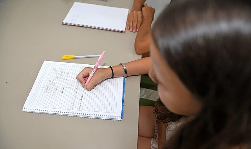 Yabancı üniversite öğrencilerinden Osmangazili çocuklara İngilizce eğitimi