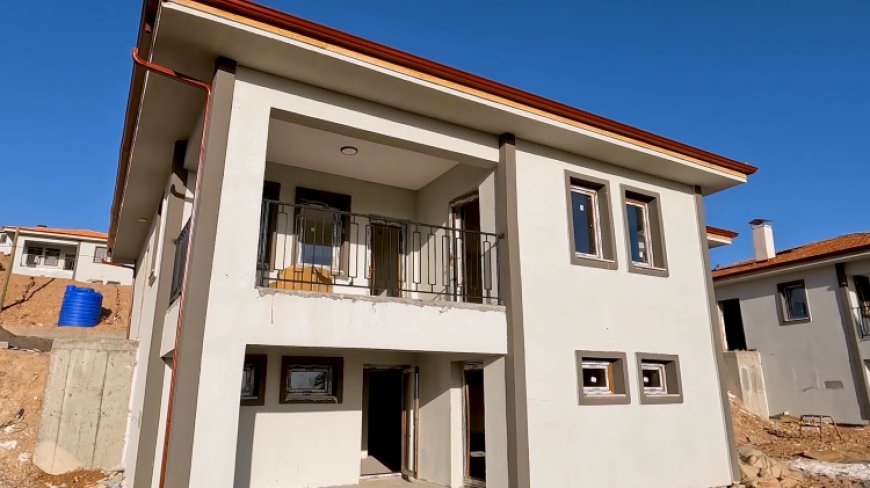 Afet bölgesinin iki katlı köy evleri tamamlandı… İlk görüntüler Kahramanmaraş Bulanık Köyü’nden