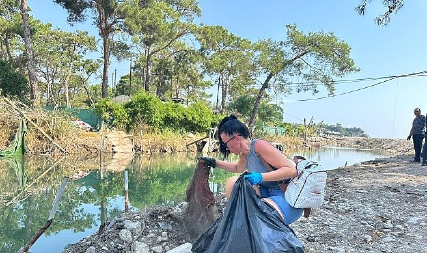 Kemer’de yaşayan yabancı uyruklu kadınlarla temizlik faaliyeti