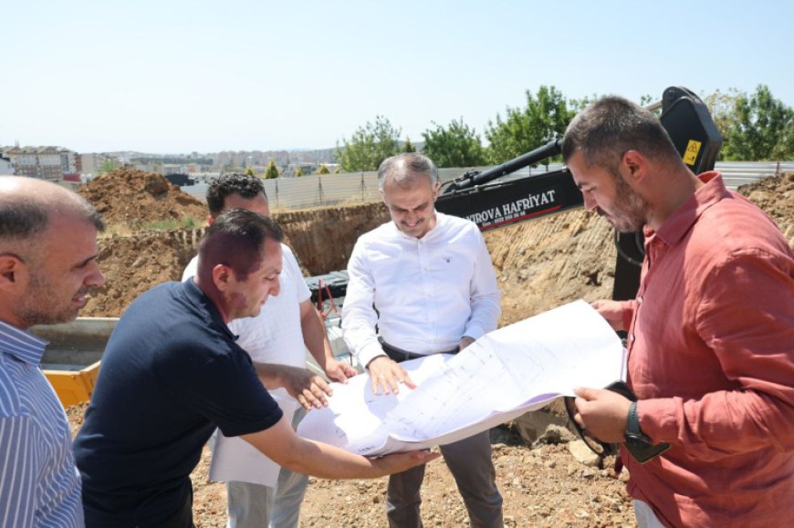 Çayırova’ya Kültür Evi ve Amfitiyatro hazırlığı