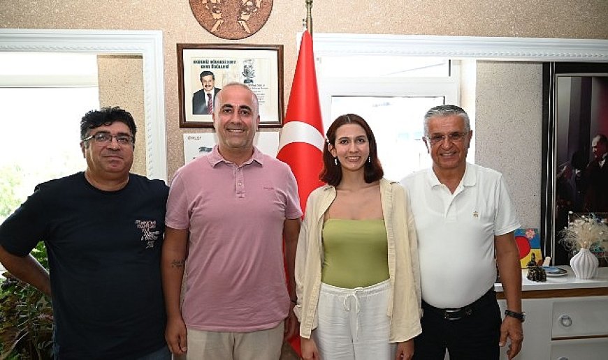 Kemer’in gururu Öztürk’ten Başkan Topaloğlu’na ziyaret