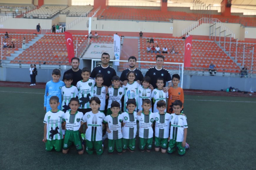 İzmit’in Kurtuluş Kupası coşkuyla tamamlandı
