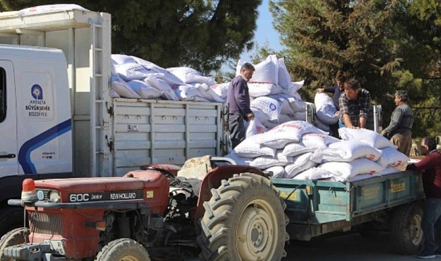 Büyükşehir’den yem desteğiyle süt üretimine güçlü katkı