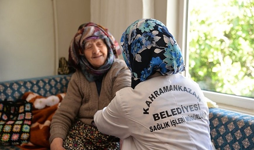 Evde Sağlık Hizmetleri Devam Ediyor
