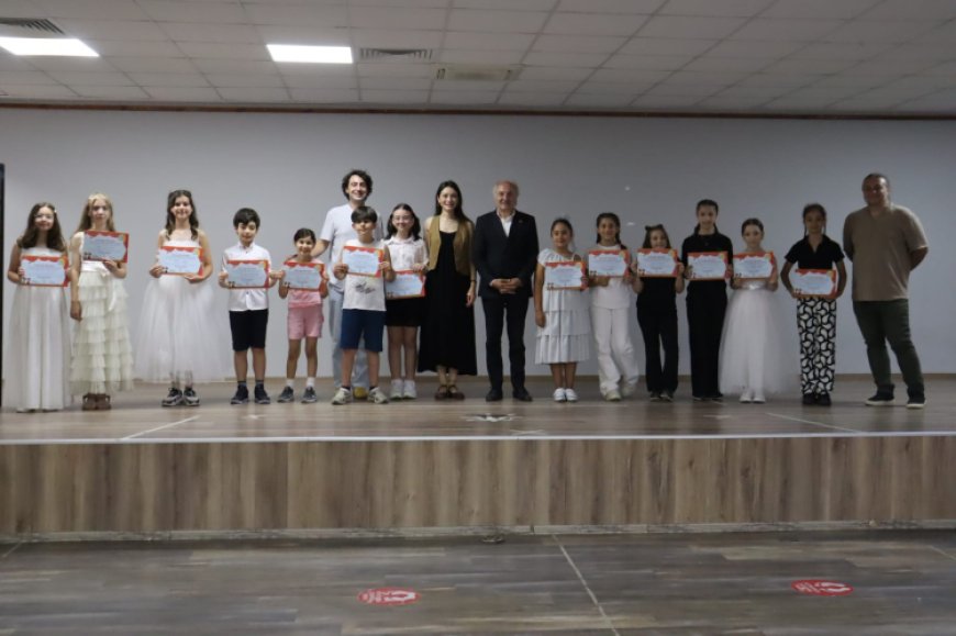 Sanat Akademisi Tiyatro Bölümü yılsonu gösterileri göz doldurdu!