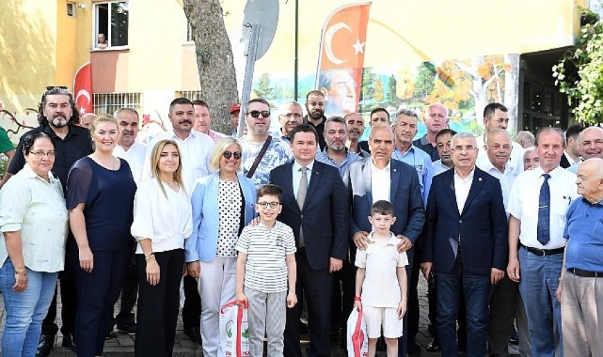 Başkan Aydın mahalleleri geziyor sorunları yerinde çözüyor