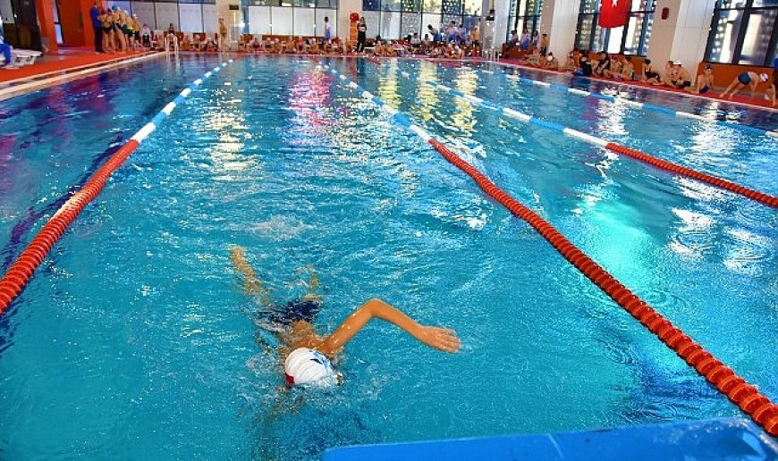 Aliağa’da Yaz Dönemi Yüzme Kursları Başlıyor