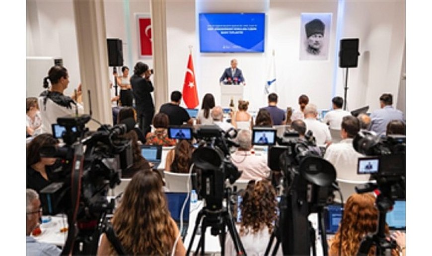 Başkan Tugay Büyükşehir’in yeni personel politikasını açıkladı