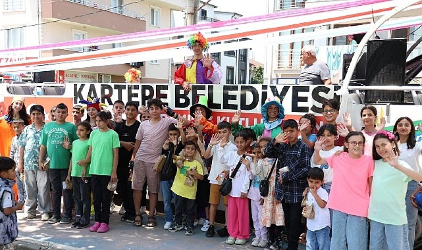 Kartepe’de Mahalle Mahalle Bayram Neşesi