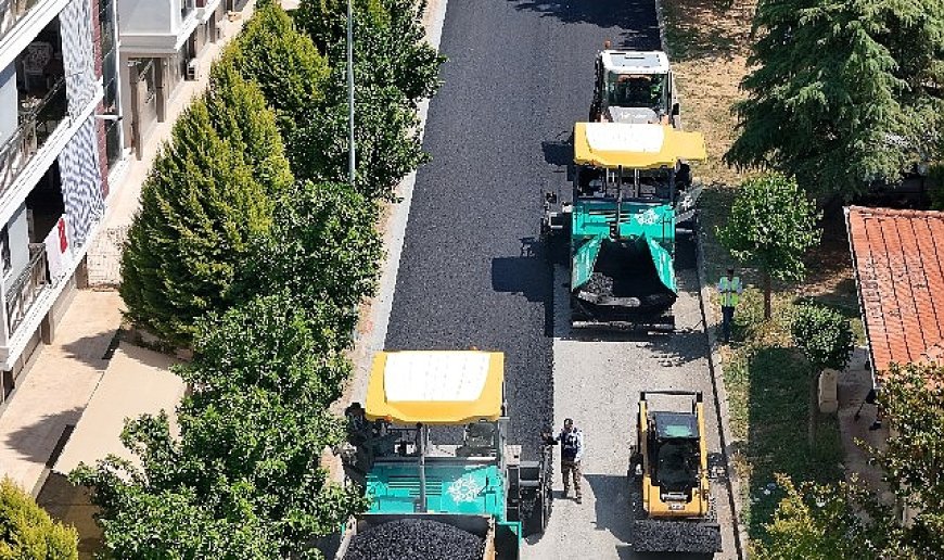 Başkan Çerçioğlu Efeler’in yollarını yeniliyor
