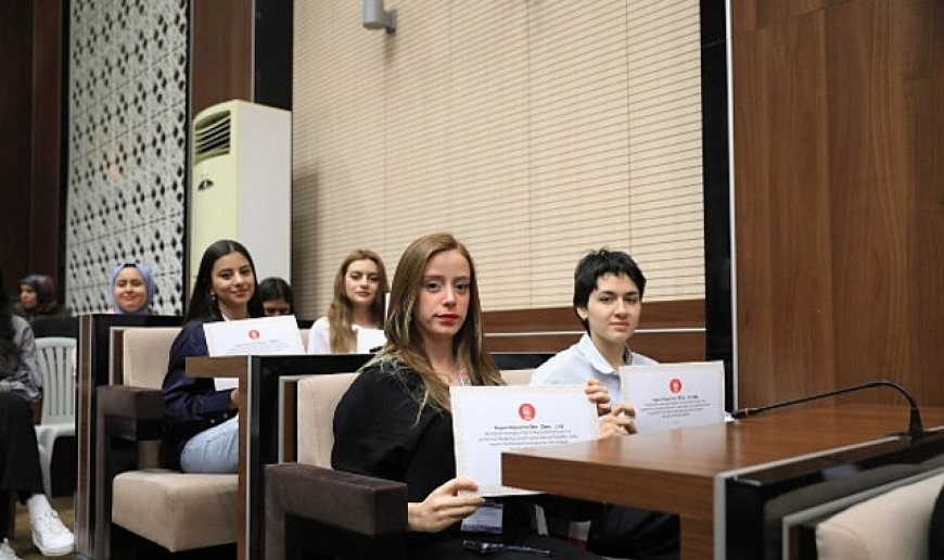 Stajyer Öğrencilere Anlamlı Veda