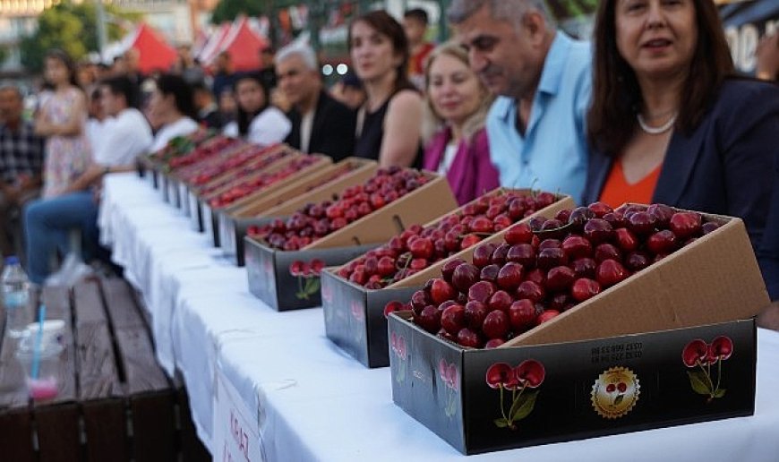 52’nci Altın Kiraz Kültür ve Sanat Festivali Coşkuyla Kutlandı