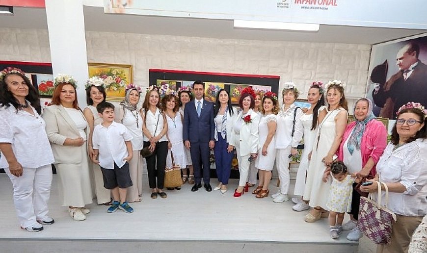 Bayraklı’da üreten kadınlar el sanatlarını sergiledi