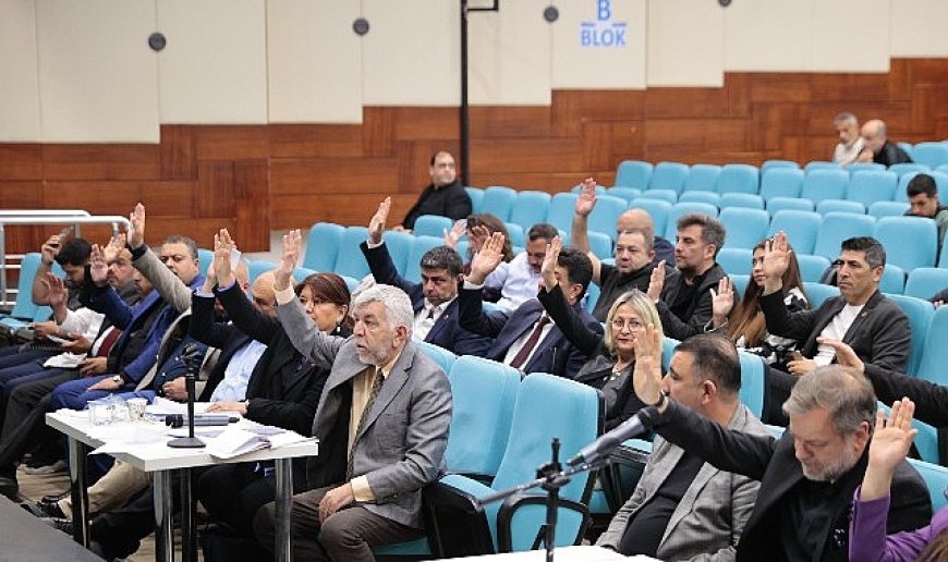 Konak’ta kesin hesap onay aldı
