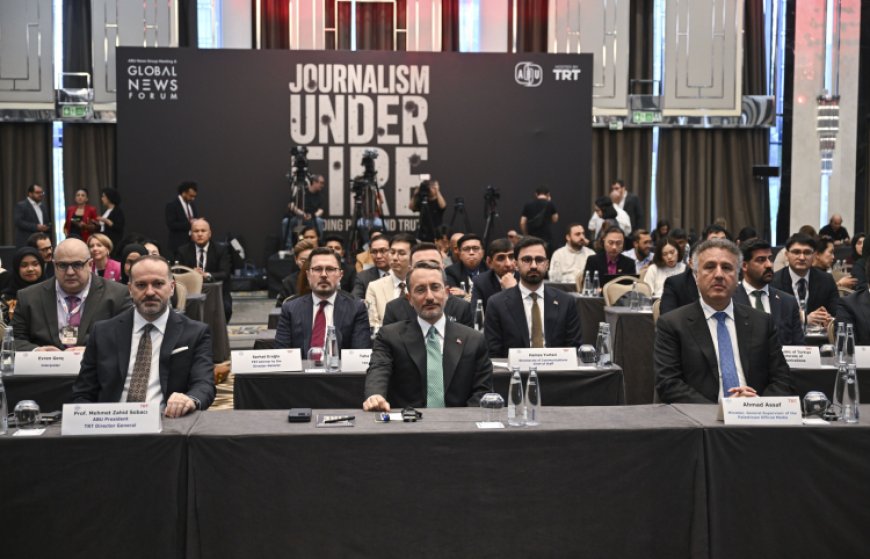 Fahrettin Altun: Hakikat odaklı habercilikte iş birliği şart