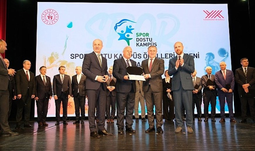 İKÇÜ’ye “Spor Dostu Kampüs” Ödülü