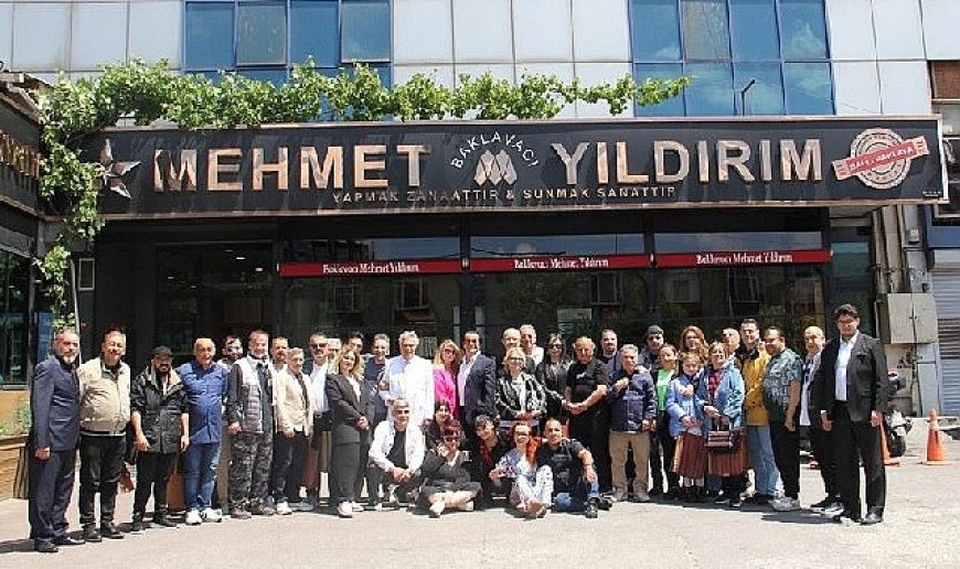 Ünlüler Habercaddestv kahvaltısında buluştu