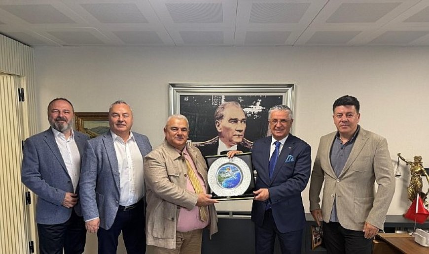 Babayev’e teşekkür plaketi