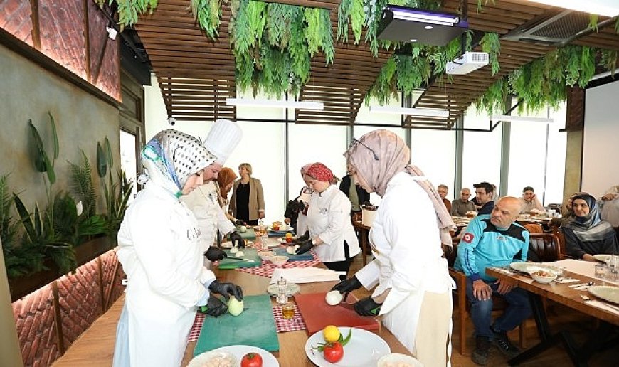 Bursa Öğretmen Akademileri Gastro İnegöl Mutfağına Misafir Oldu