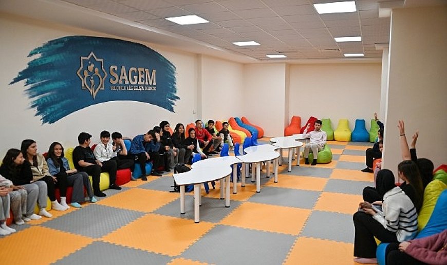 SAGEM’den ebeveynlere “Sınav Kaygısı” semineri