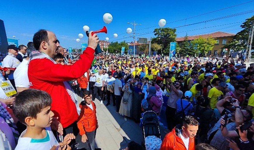Başkan Altay Tüm Sporseverleri Uluslararası Konya Yarı Maratonu’na Katılmaya Davet Etti