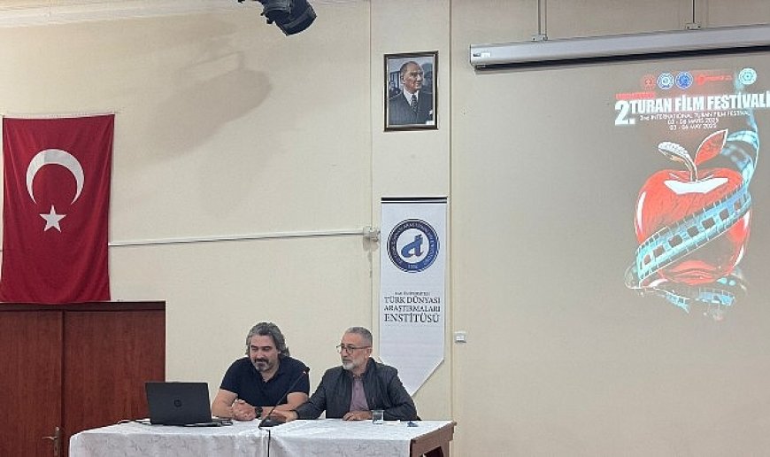 Ege Üniversitesi 2. Uluslararası Turan Film Festivalinde sahne genç yönetmenlerin