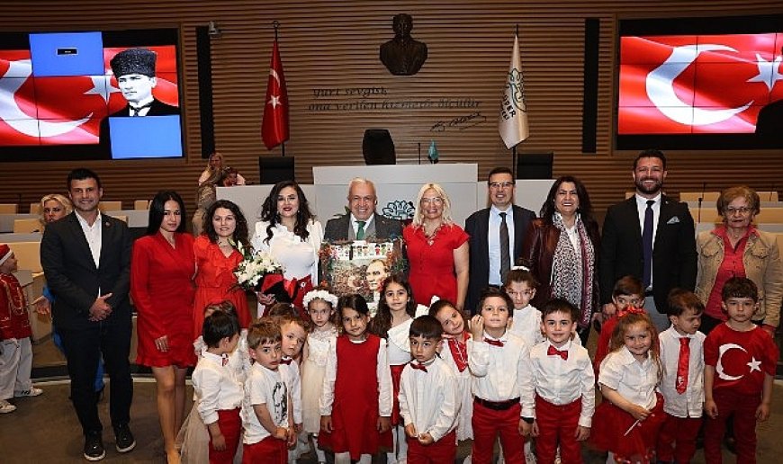 Miniklerin 23 Nisan coşkusu