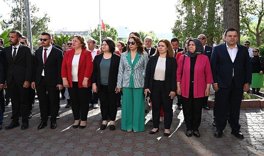 Kemer’de 23 Nisan Ulusal Egemenlik ve Çocuk Bayramı kutlandı