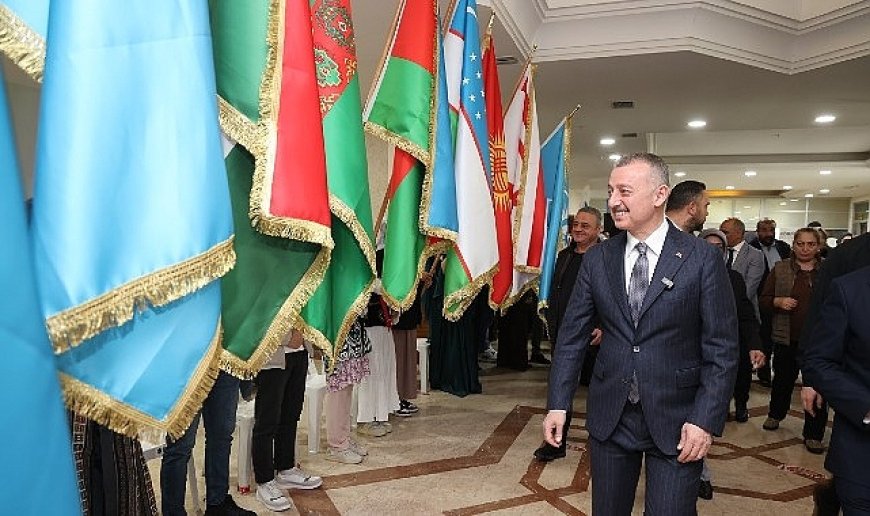 Körfez ilçe sergisinde Türk Dünyası rüzgârı esti