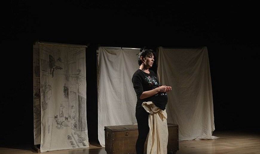 5. Ayvalik Kadın Oyunları Festivali, Dünya Tiyatrolar Günü’nde, Dünya Tiyatrolar Bildirgesi’nin okunmasıyla sona erdi.