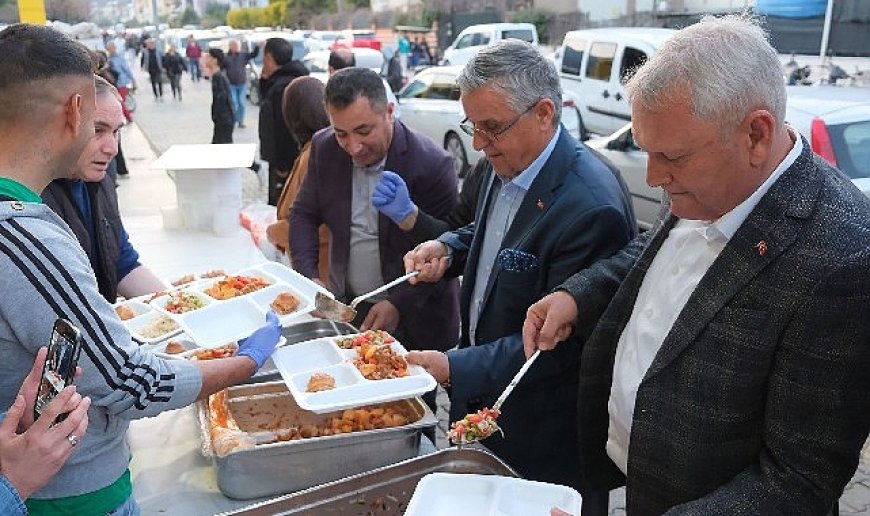 Başkan Topaloğlu’ndan Arslanbucak’ta iftar