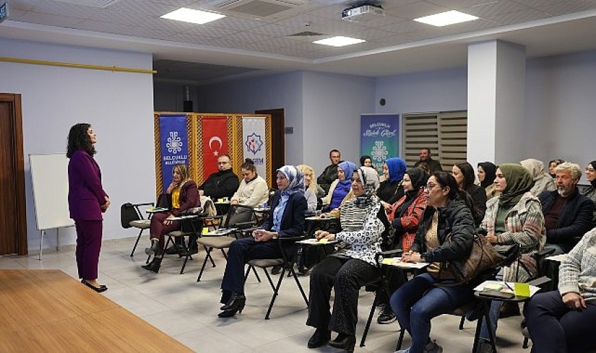 SAGEM’den Ailelere “Ergenlik Dönemini Anlamak” Semineri